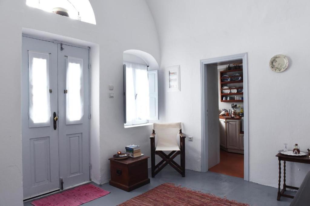 Calderimi Traditional Houses Fira  Bagian luar foto