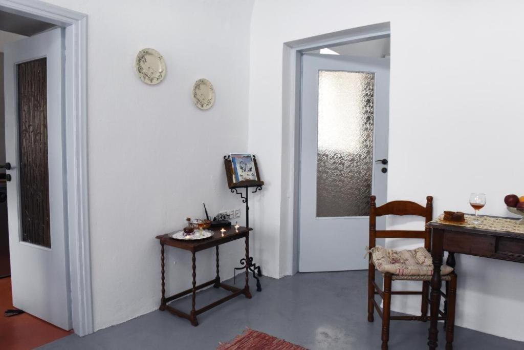 Calderimi Traditional Houses Fira  Bagian luar foto